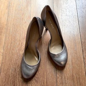 Nine West gold heels